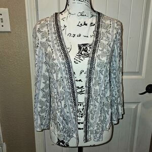 Open 3/4 sleeve Women's Blazer size Med